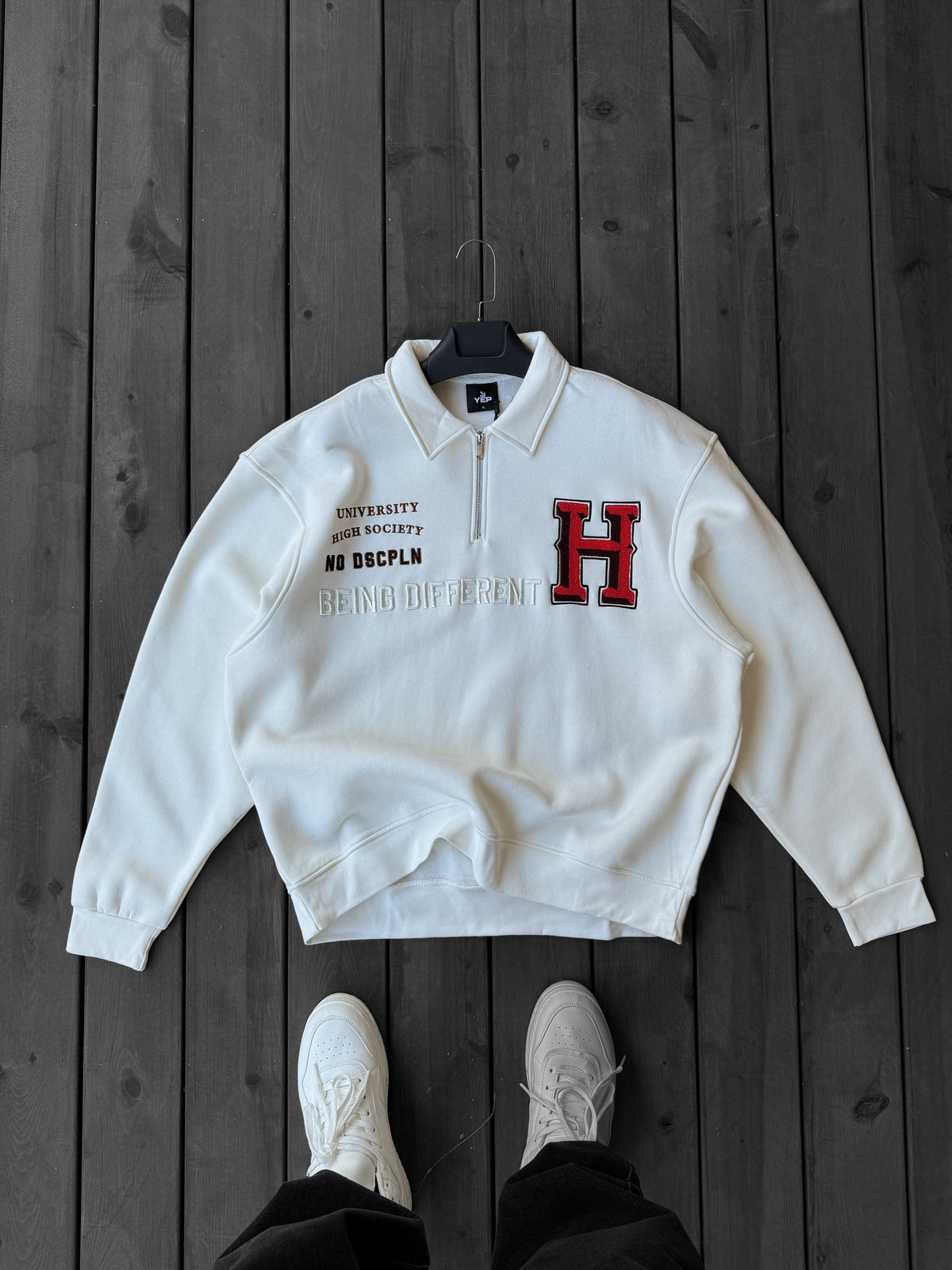 OFF WHITE Vintage Washed Oversized Sweatshirt